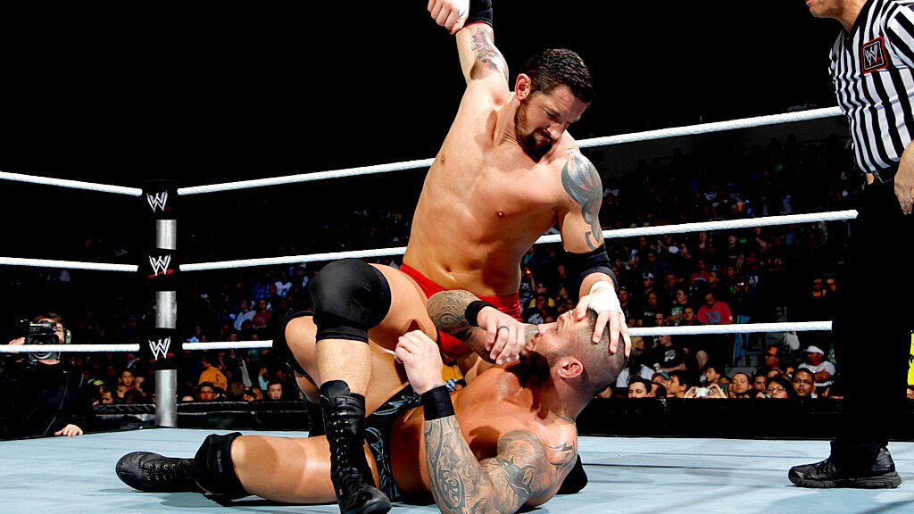 Randy Orton vs. Wade Barrett: SmackDown, Feb. 1, 2013 | WWE