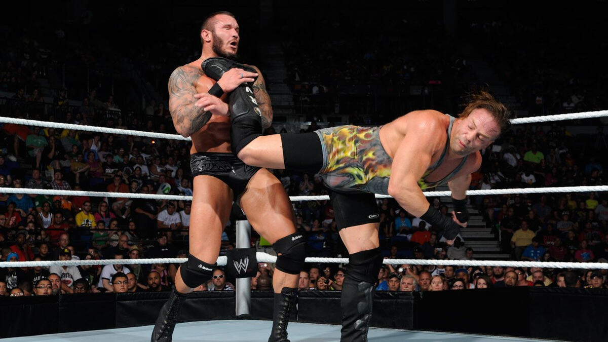 Randy Orton vs. Rob Van Dam: SmackDown, Aug. 9, 2013 | WWE