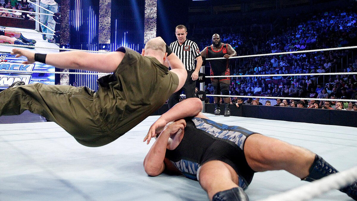 Mark Henry & Big Show vs. Luke Harper & Erick Rowan: SmackDown, August ...