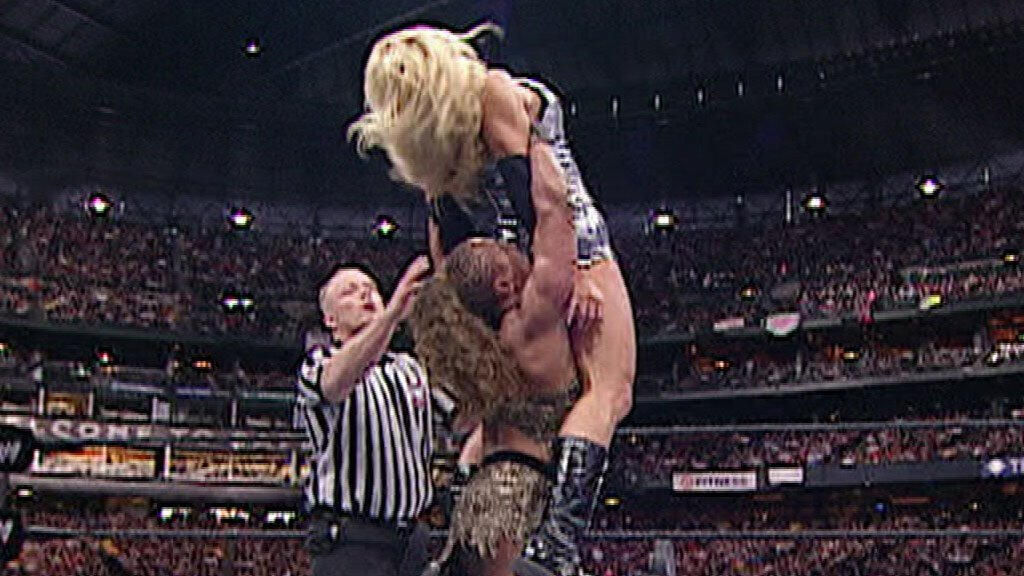 Trish Stratus Vs. Jazz Vs. Victoria: WrestleMania 19 - Triple Threat ...