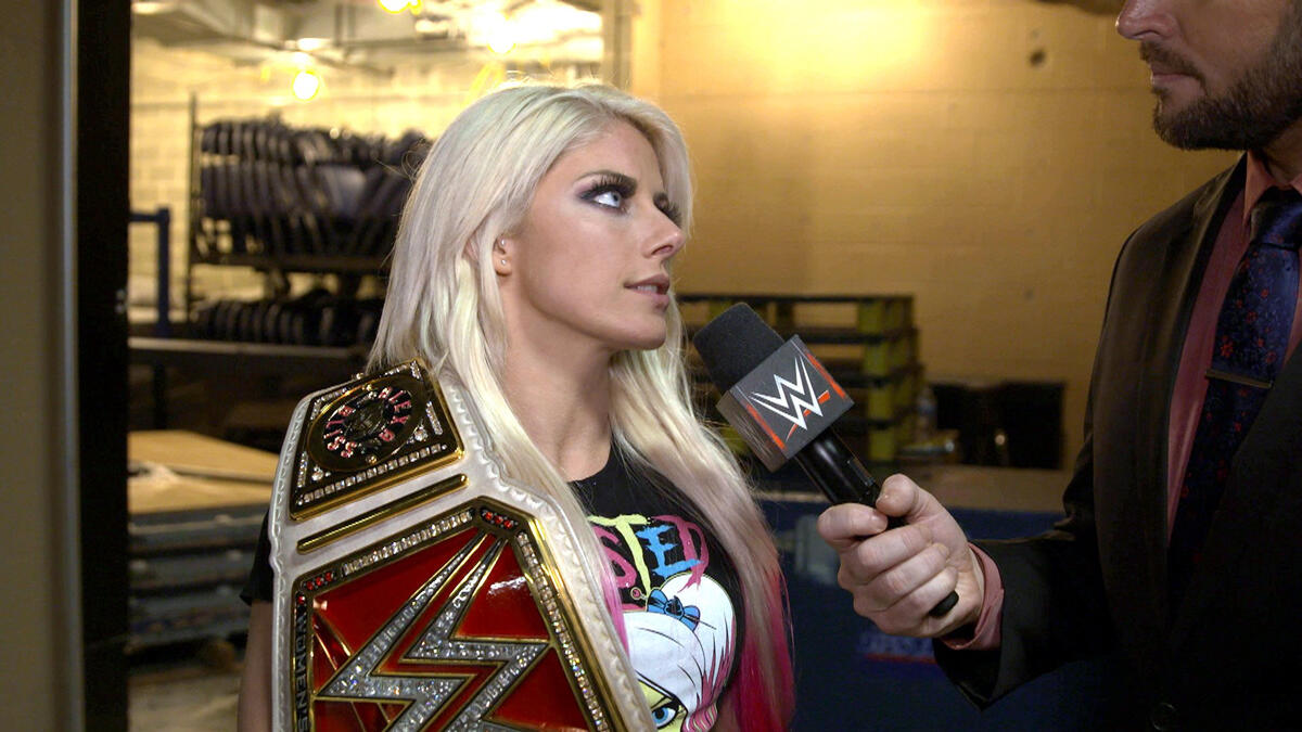 Alexa Bliss shows no fear heading into the first Women's Elimination ...