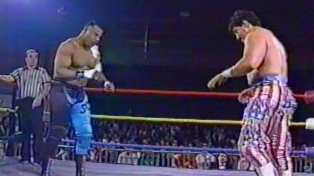 Eddie Guerrero makes thrilling top-rope leap at ECW 3 Way Dance 1995 | WWE