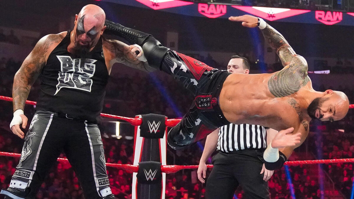 Ricochet vs. Luke Gallows: Raw, Feb. 24, 2020 | WWE