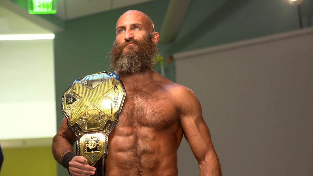 Behind The Scenes Of Tommaso Ciampa S Championship Photo Shoot Wwe Com Exclusive July