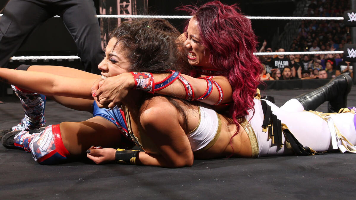 Wwe Marquee Matches Sasha And Bayley Steal The Show At Nxt Takeover Brooklyn Wwe Network