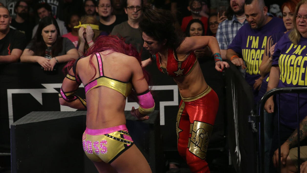 Sasha Banks vs Bayley will top NXT Takeover