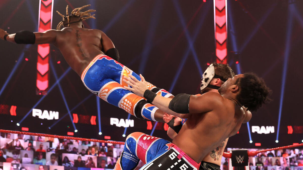 The New Day vs. RETRIBUTION: Raw, Feb. 8, 2021 | WWE