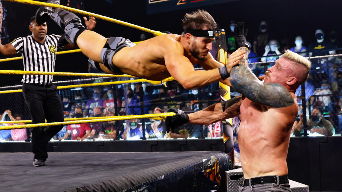 Dexter Lumis vs. Johnny Gargano – Love Her or Lose Her Match: WWE NXT ...