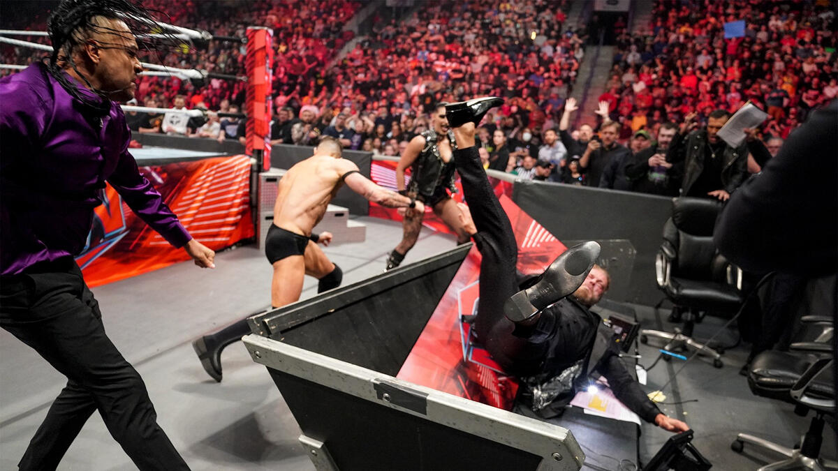 Alternate Footage Of Finn Bálor And The Judgment Day Attacking Edge On Raw Wwe