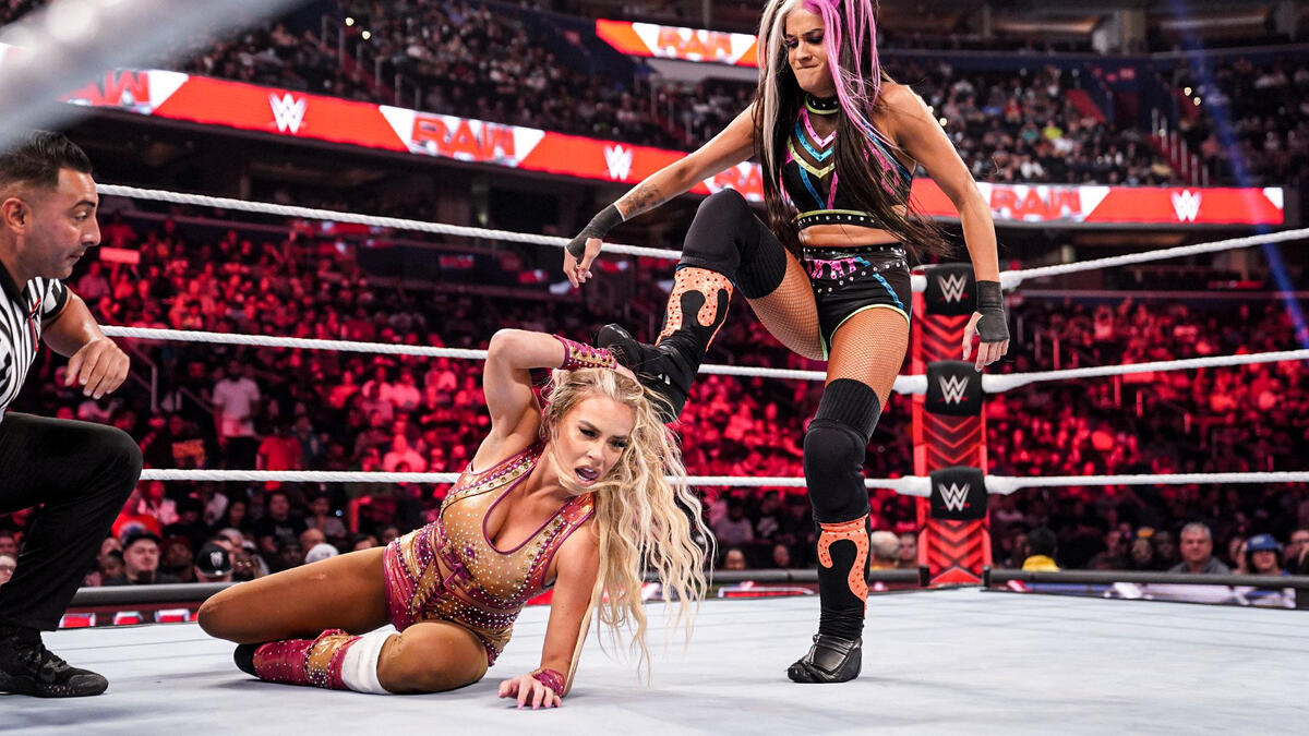 Dakota Kai vs. Dana Brooke: Raw, Aug. 15, 2022 | WWE
