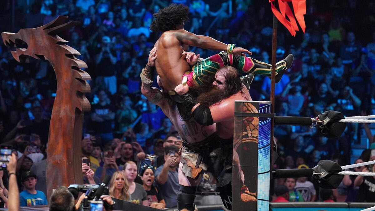 The New Day vs. The Viking Raiders — Viking Rules Match: SmackDown, Sept.  2, 2022