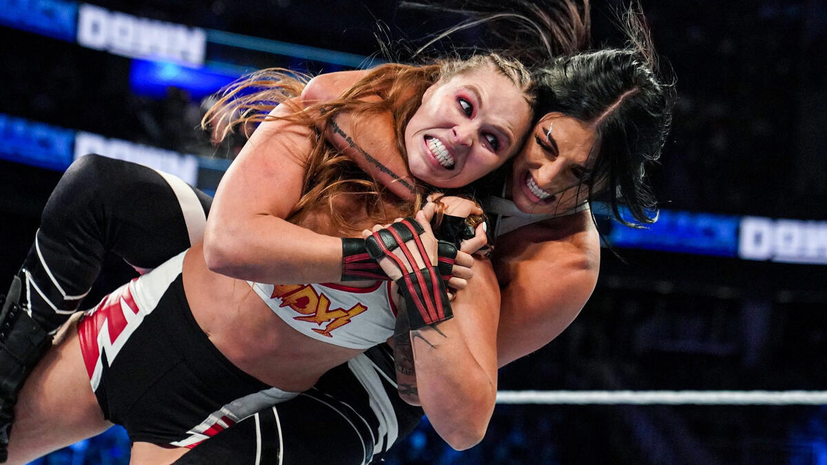 Ronda Rousey dominates the field to win a WWE Extreme Rules title match:  SmackDown, Sept. 9, 2022 | WWE