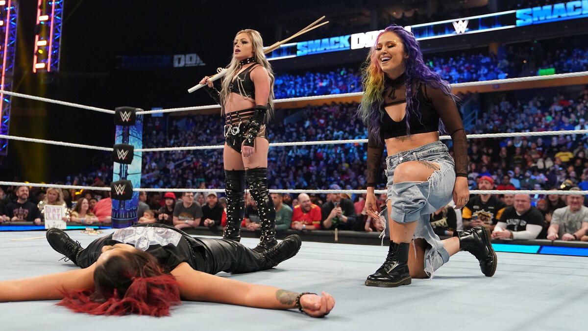 Tegan Nox returns to WWE to save Liv Morgan from Damage CTRL: SmackDown ...