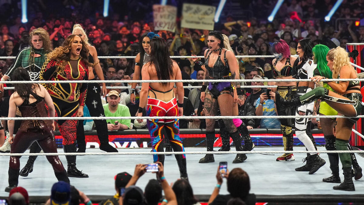 ELEVEN Superstars team up to eliminate Nia Jax: WWE Royal Rumble 2023 ...