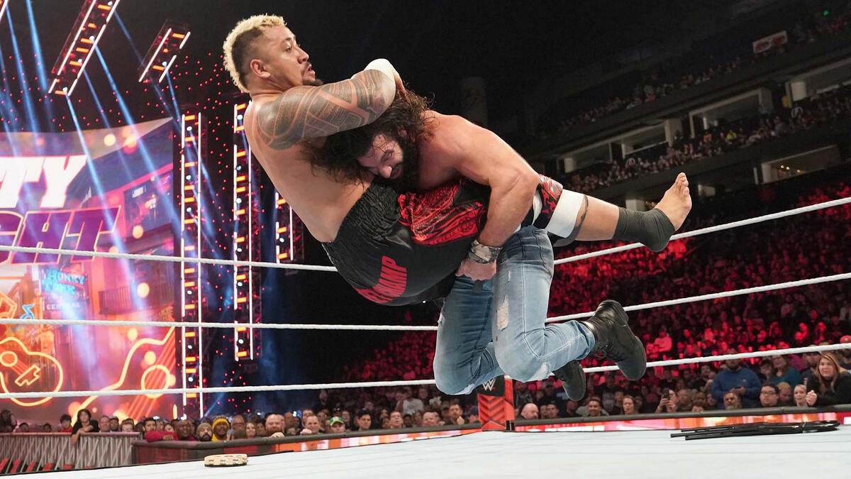 Top 10 Mejores Momentos de RAW: WWE Top 10, Enero 2, 2023 | WWE