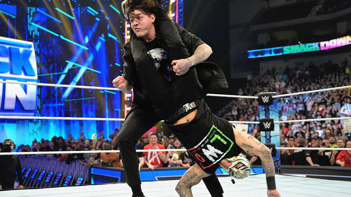 Rey Mysterio battles Dominik during Judgment Day attack on The LWO
