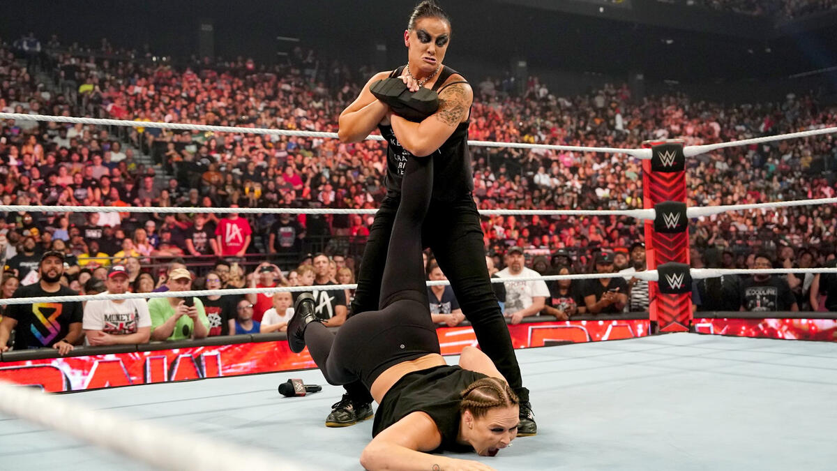 Shayna Baszler and Ronda Rousey duke it out! | WWE