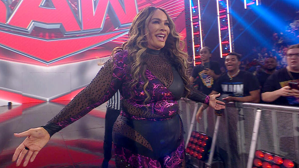 Nia Jax Leaves Raw With Chaos In Her Wake Raw Exclusive Sept 11