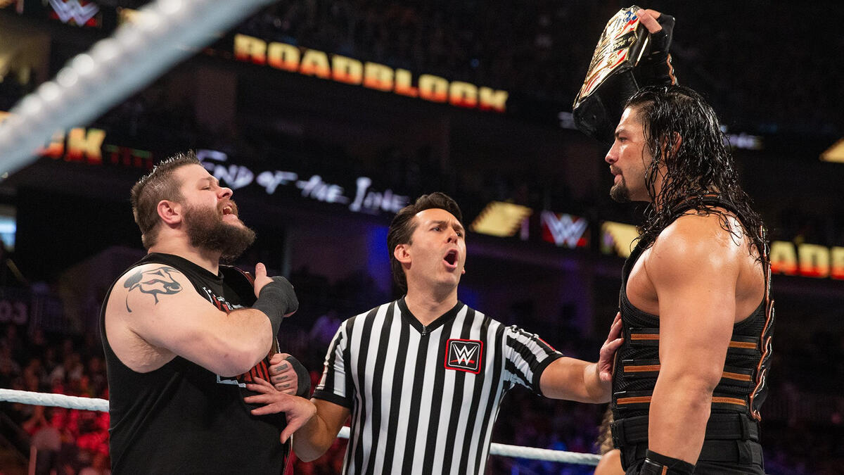 Kevin Owens Vs. Roman Reigns — Universal Title Match: WWE Roadblock ...