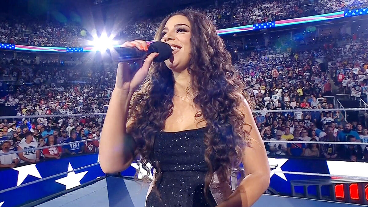 Samantha Irvin performs the U.S. National Anthem: Money in the Bank ...