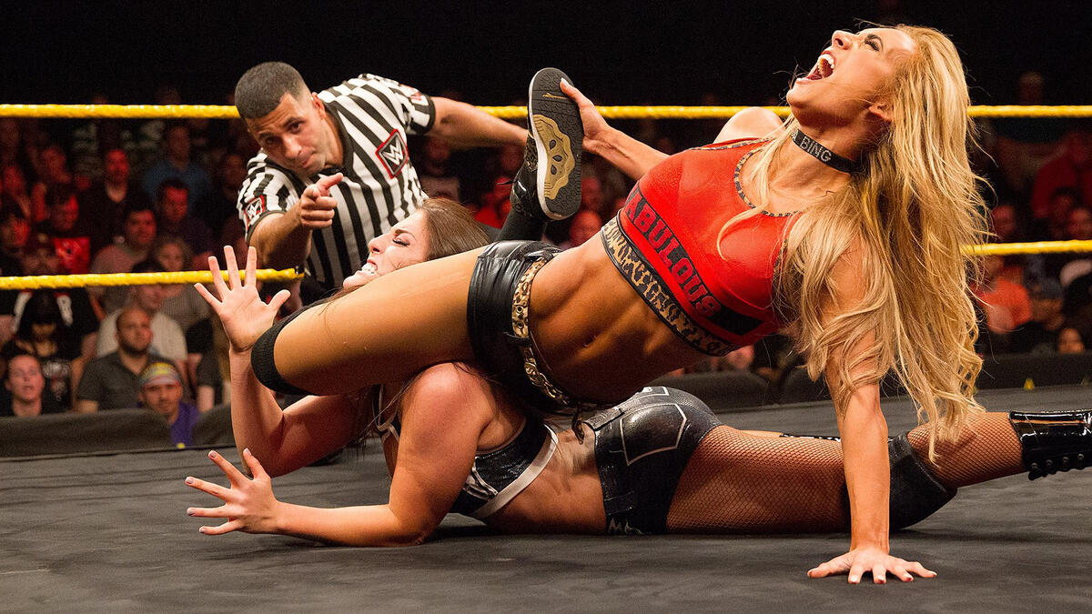 Carmella def. Tessa Blanchard | WWE