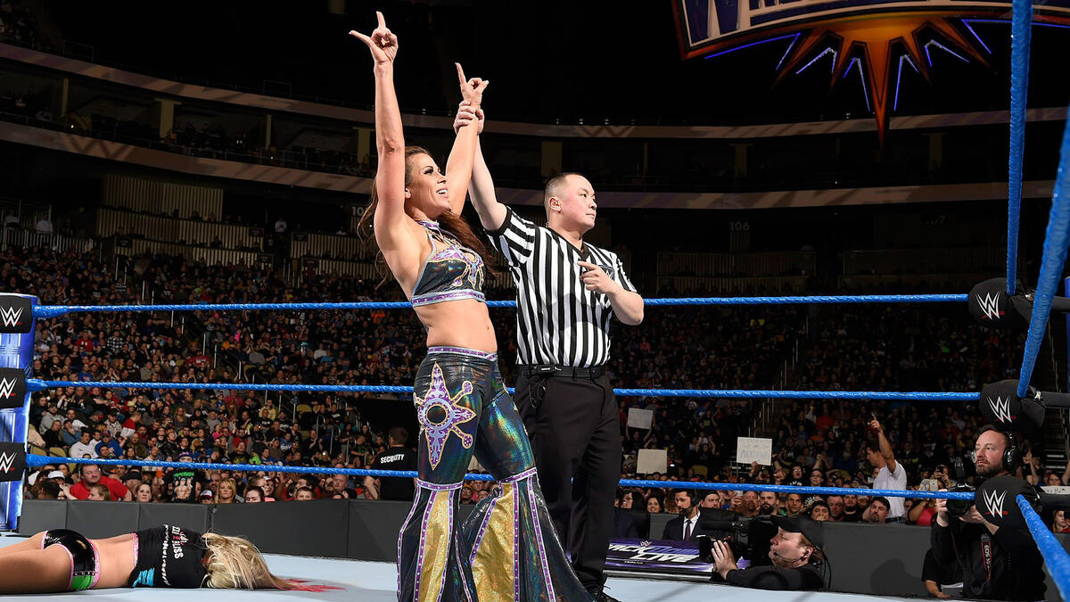 Mickie James Vs. Alexa Bliss: Photos 