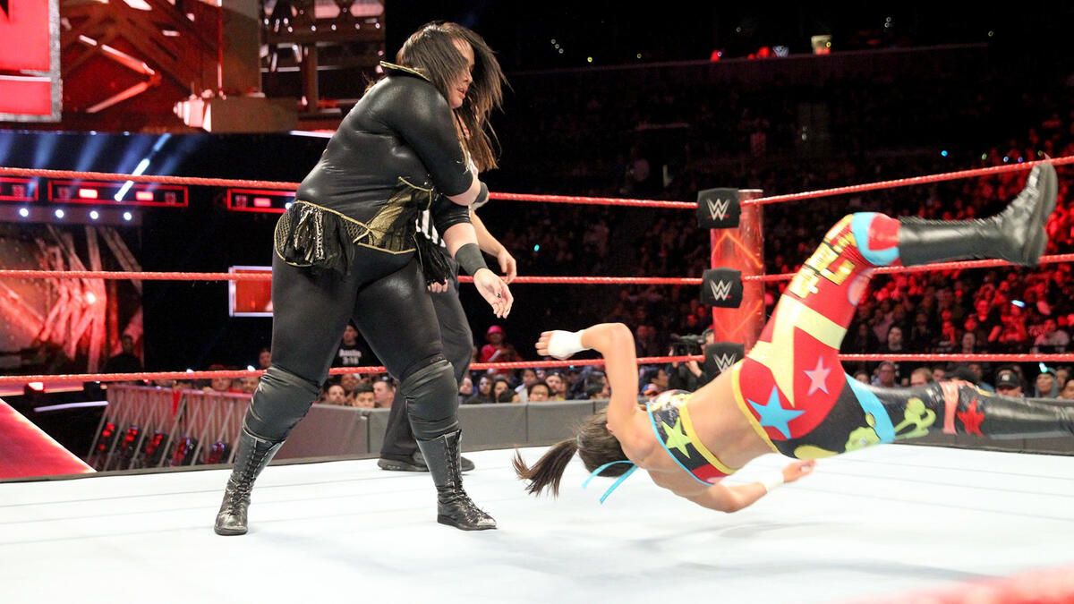 Nia Jax def. Raw Women’s Champion Bayley to add herself to the Raw ...