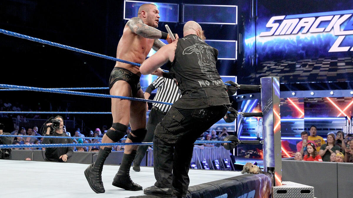 Randy Orton def. Erick Rowan (No Disqualification Match) | WWE