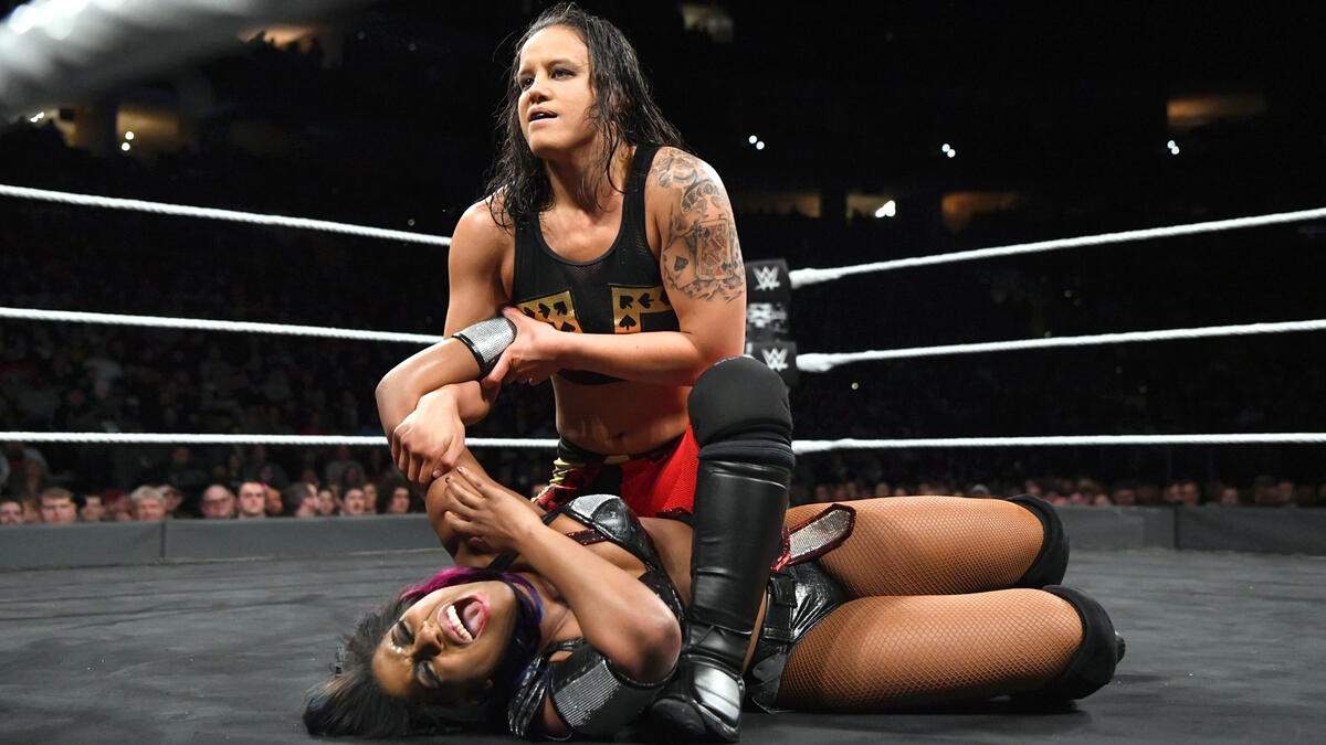 NXT Women’s Champion Ember Moon def. Shayna Baszler  WWE