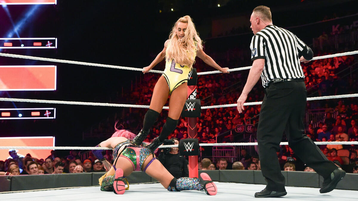 Smackdown Womens Champion Carmella Def Asuka Wwe 