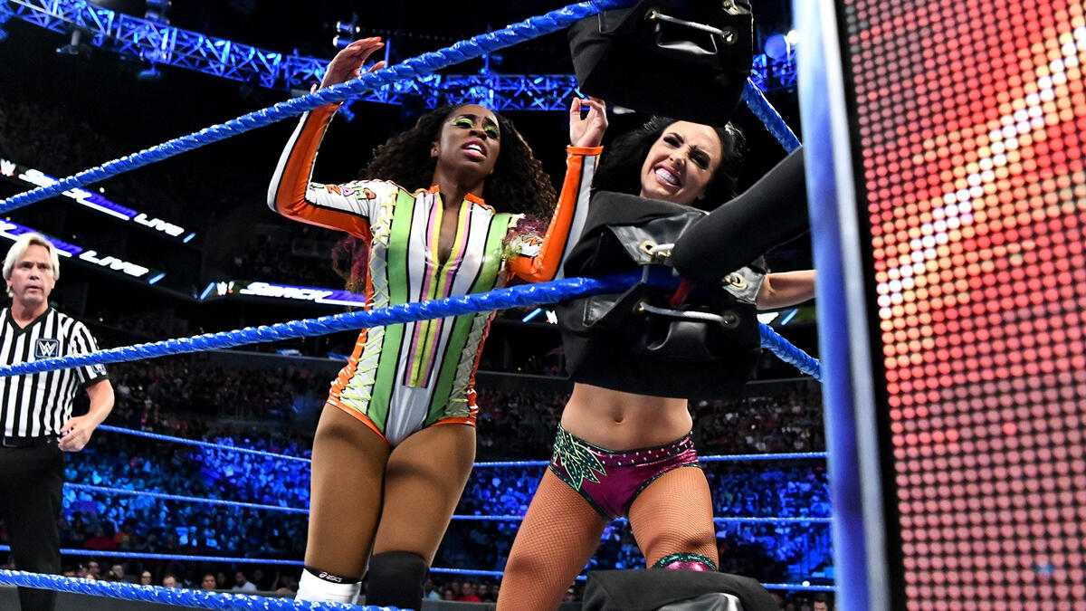 Naomi vs. Peyton Royce: photos | WWE