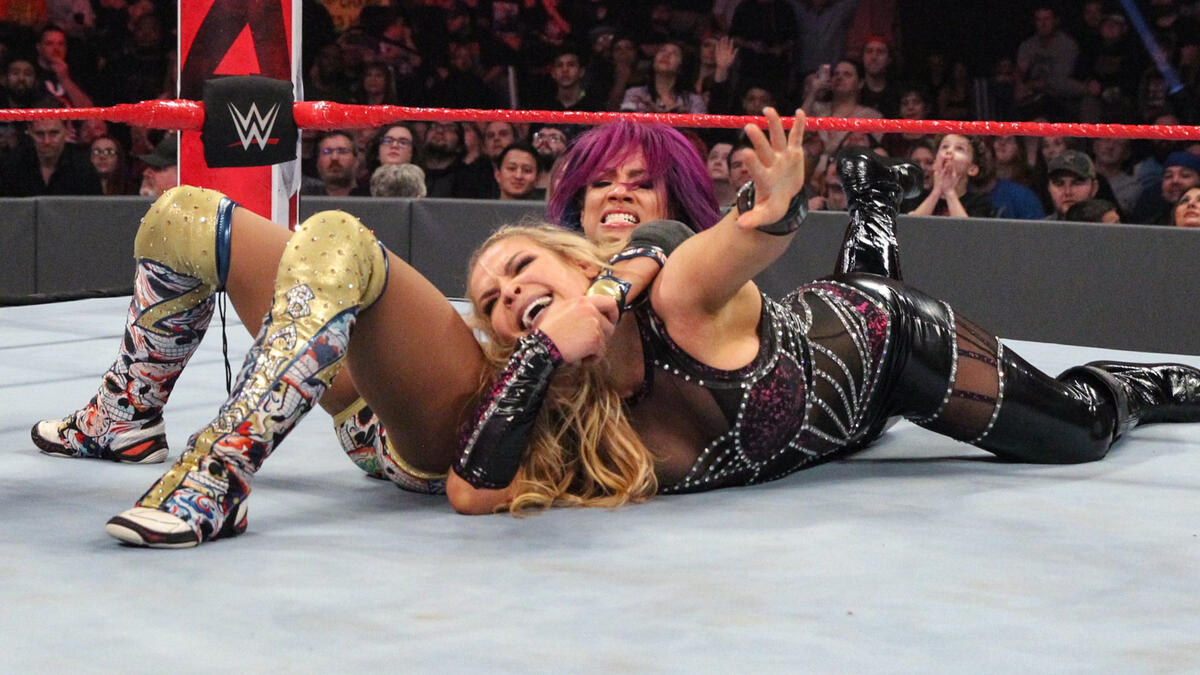 The Raw Women's Championship Match on Sunday will end with ... | WWE