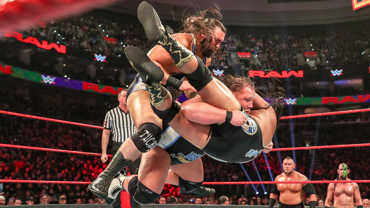 Heavy Machinery run the table in Tag Team Gauntlet Match: photos | WWE