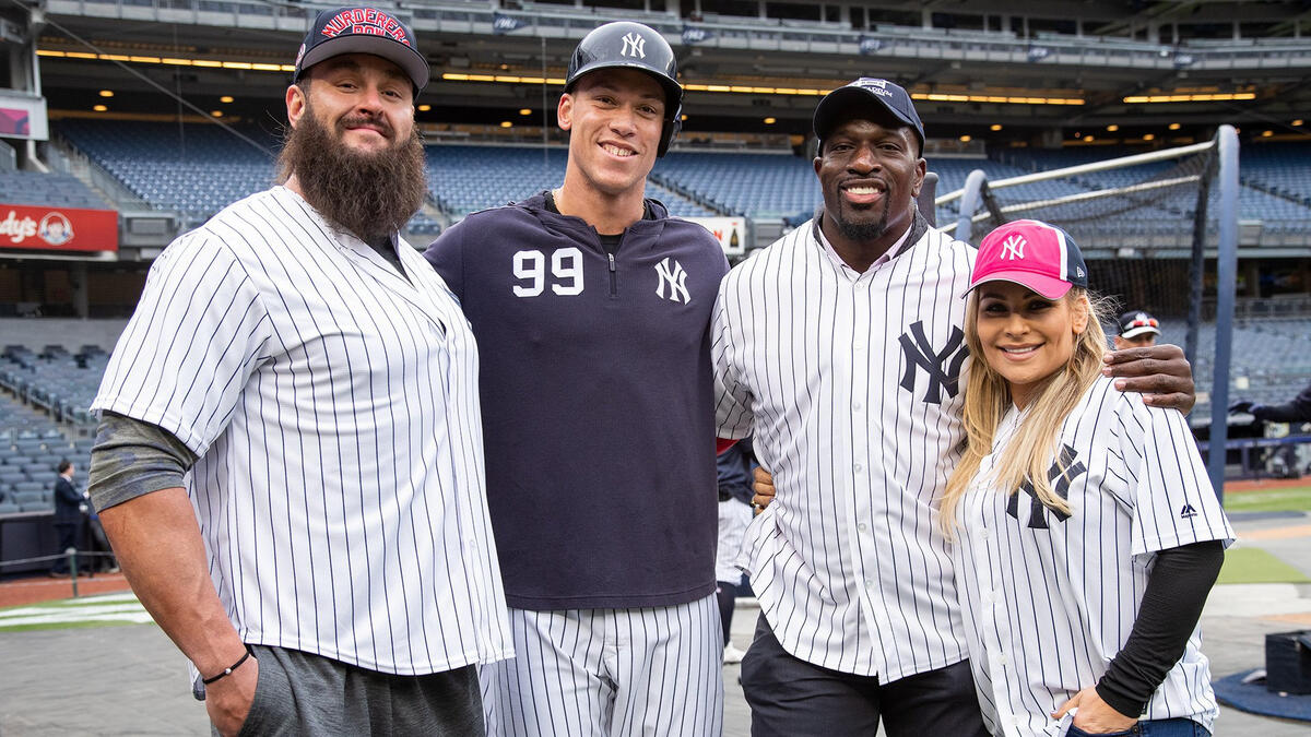 female yankee jersey