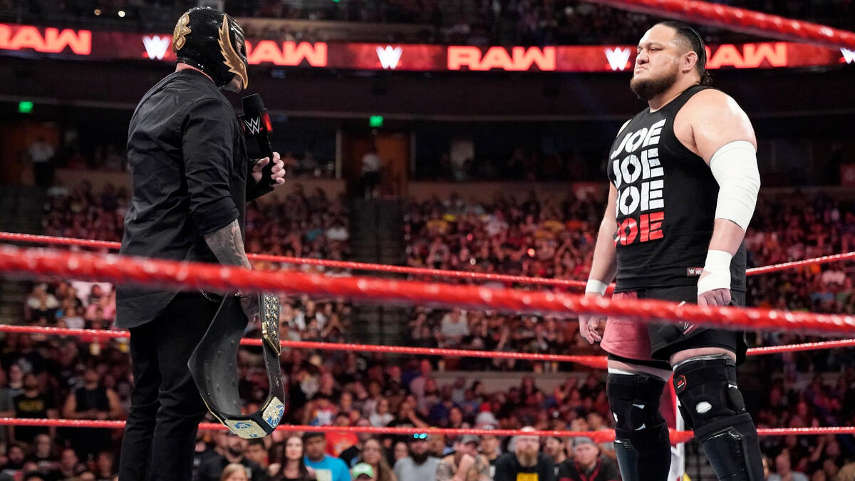 Rey Mysterio relinquishes the U.S. Title to Samoa Joe: photos | WWE