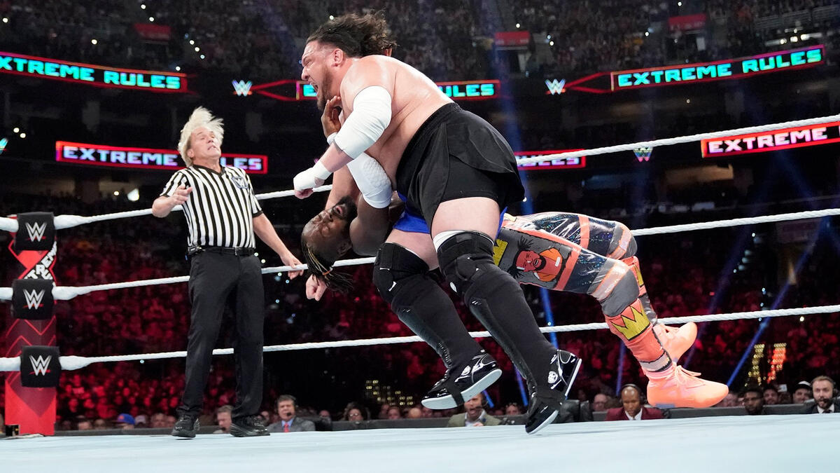 Kofi Kingston vs. Samoa Joe -- WWE Championship Match: photos | WWE