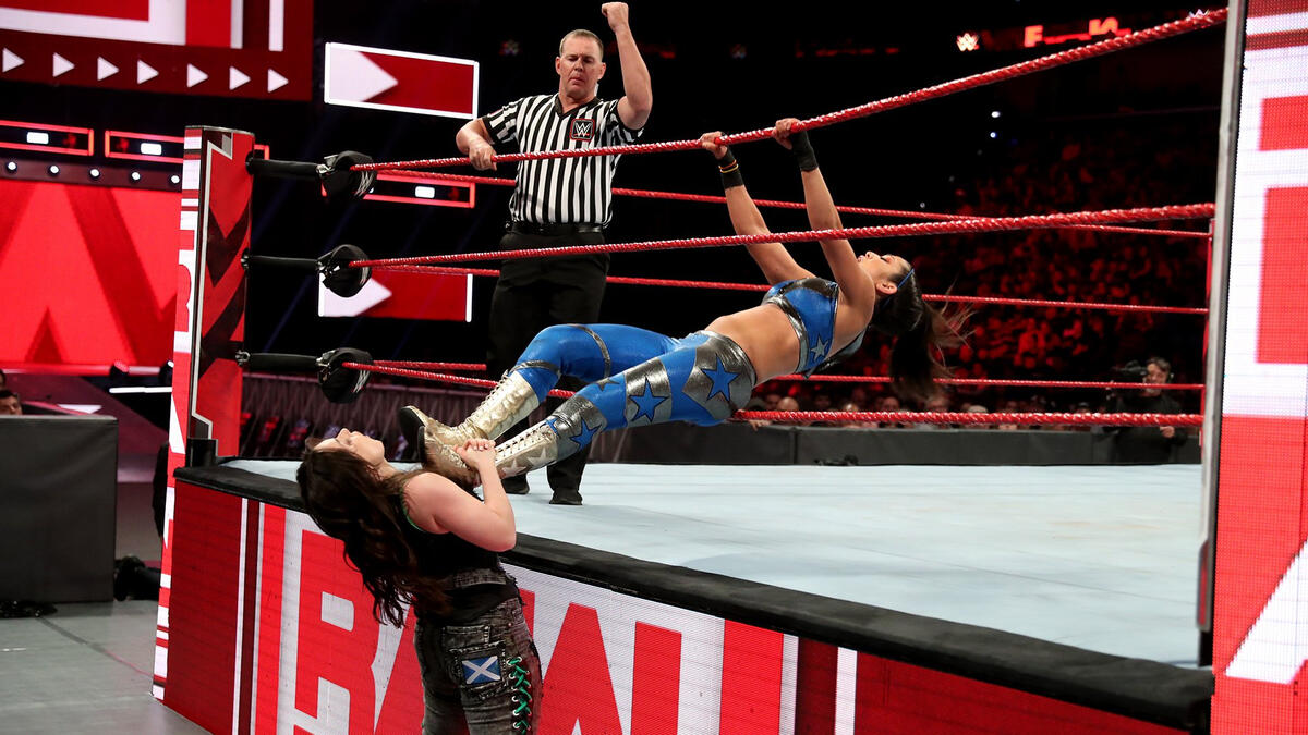 Bayley vs. Nikki Cross: photos | WWE