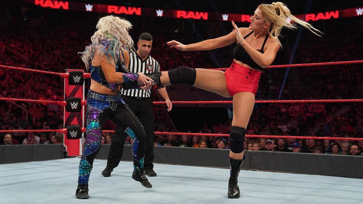 Dana Brooke vs. Lacey Evans: photos | WWE