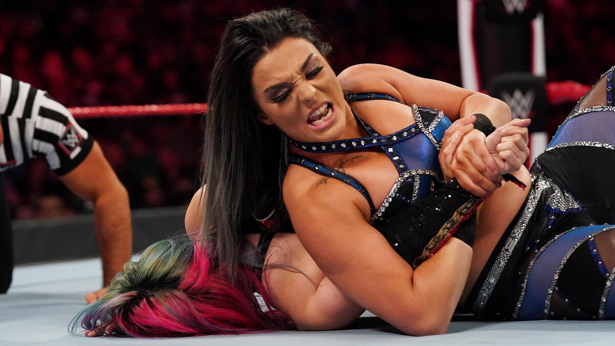 Deonna Purrazzo vs. Asuka: photos | WWE