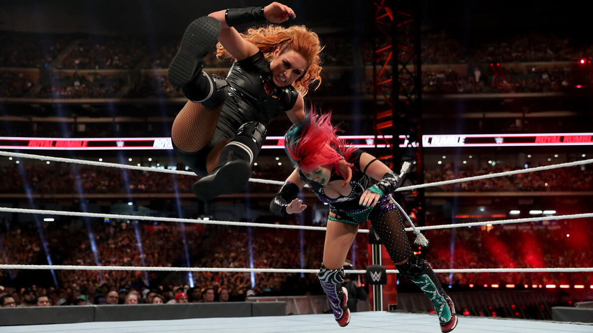 Becky Lynch Vs Asuka Raw Womens Championship Match Photos Wwe