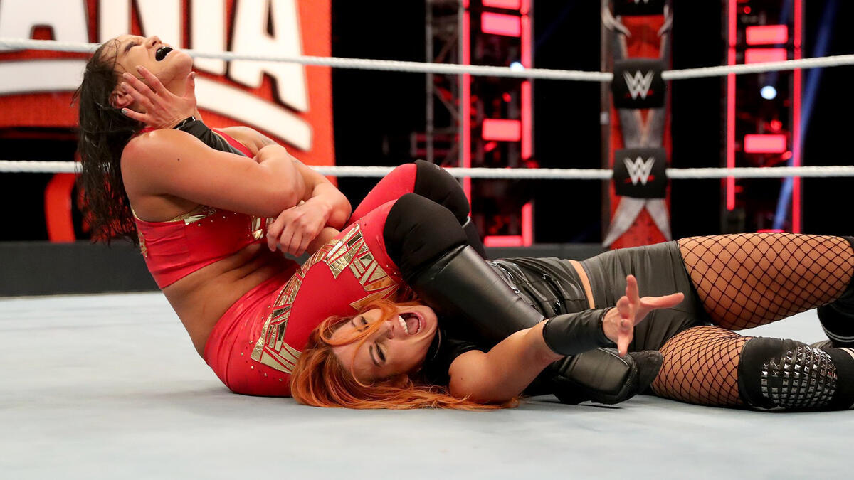 WWE's Becky Lynch Beefed With Everybody On Twitter In 2018, But