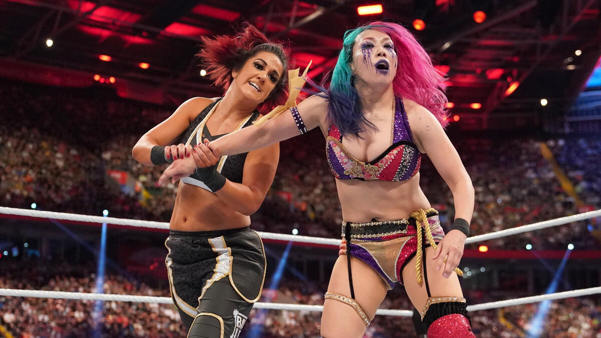 Bayley Dakota Kai And Iyo Sky Def Raw Womens Bianca Belair Alexa Bliss And Asuka