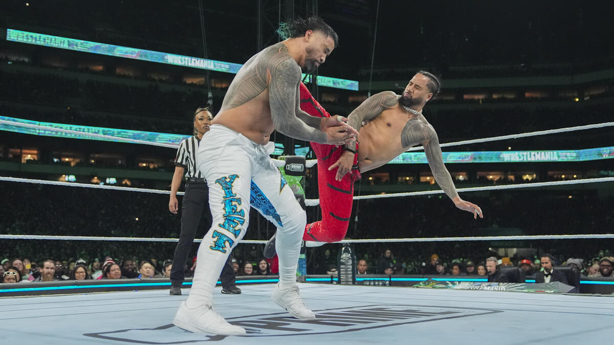 Jey Uso vs. Jimmy Uso: photos | WWE