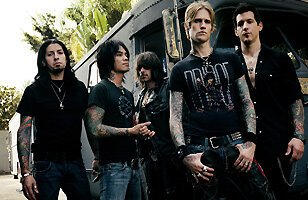 Buckcherry rocks 'The Condemned' | WWE