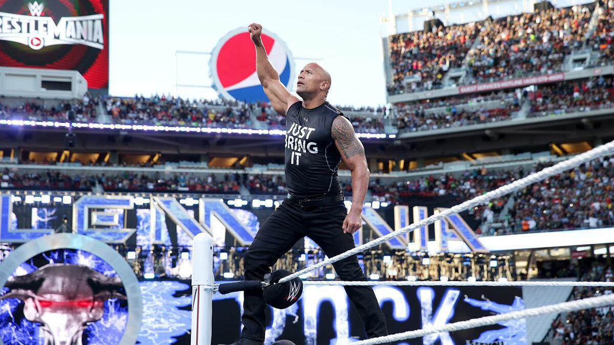 The Rock ameaça Triple H após a conferência da WWE WrestleMania 40