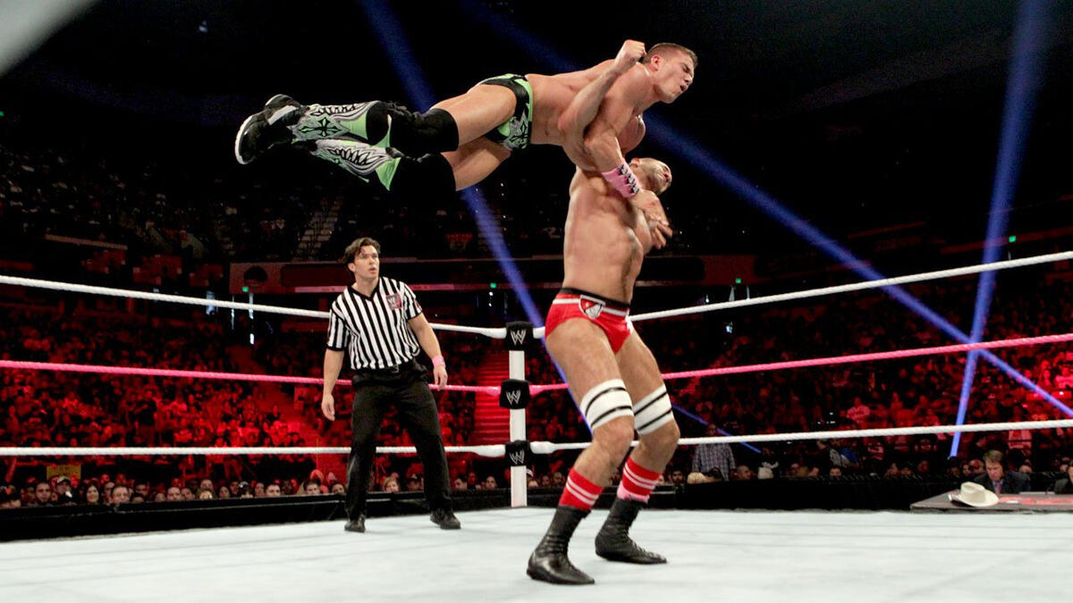 Tyson Kidd vs. Antonio Cesaro: photos | WWE