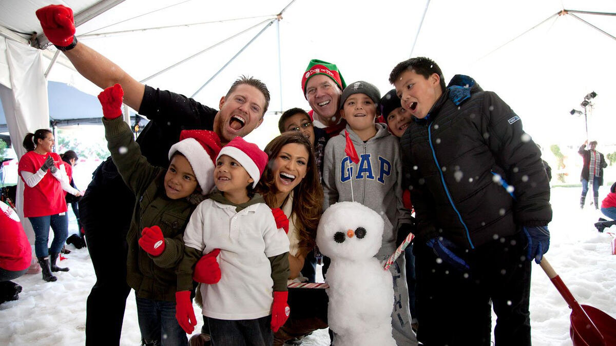 The Miz and Eve participate in Mattel's snowman making event: photos | WWE