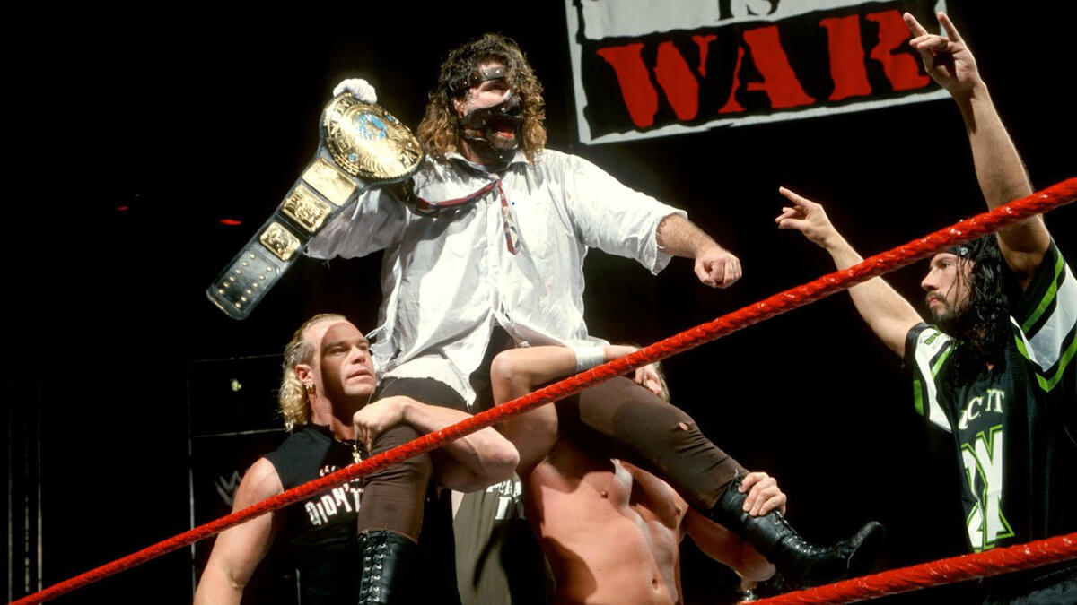 Jan. 4, 1999 - The night that changed wrestling: photos | WWE