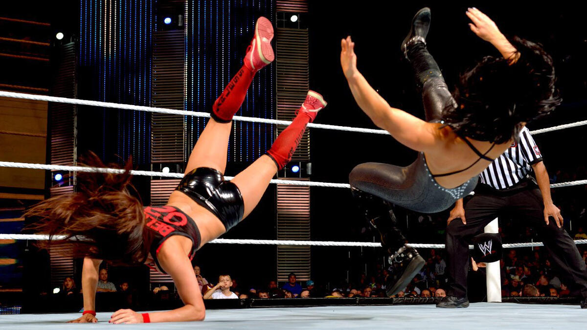 Nikki Bella Vs Aksana Photos WWE