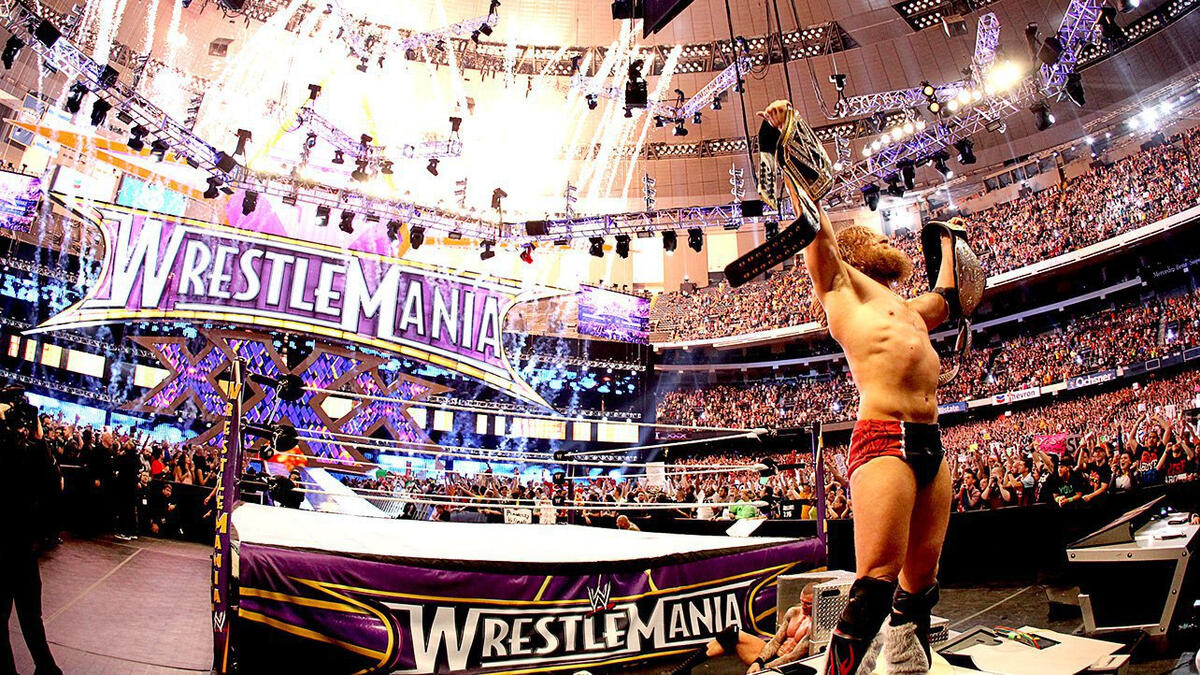 Daniel Bryan vs. Batista vs. Randy Orton WWE World Heavyweight